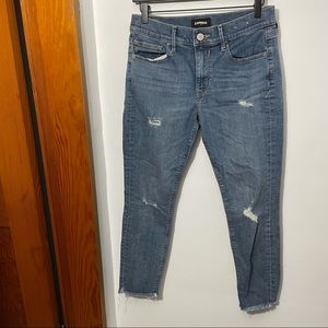 Express distressed cropped jeans